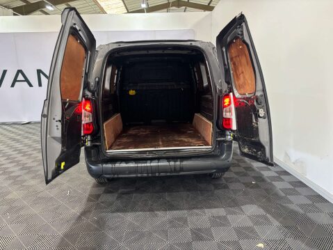 Peugeot Partner Professional Premium Blue 1.5 HDi 10