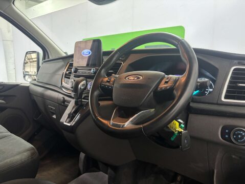 Ford Transit Custom 300 Limited EcoBlue 2.0 Auto 17
