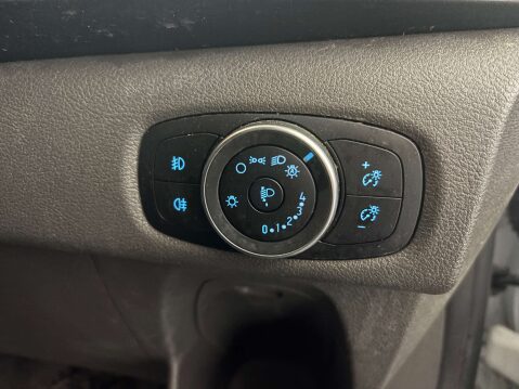 Ford Transit Custom 300 Limited EcoBlue 2.0 Auto 21