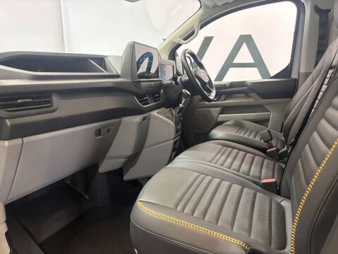 Ford Transit Custom 320 Trail EcoBlue 2.0 5dr 18