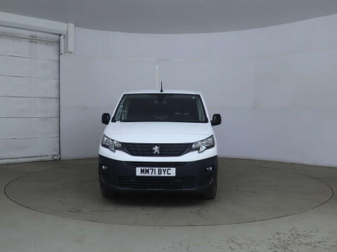Peugeot Partner Professional Premium Blue 1.5 HDi 9