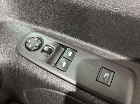 Peugeot Partner Professional Premium Blue 1.5 HDi 25