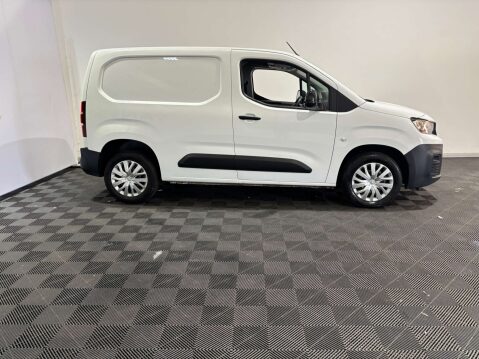 Peugeot Partner Professional Premium Blue 1.5 HDi 6