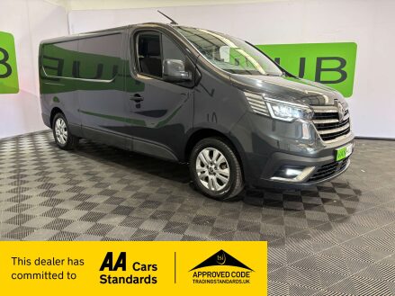 Renault Trafic LL30 Sport Blue 2.0 DCI