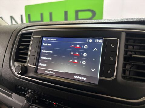 Vauxhall Vivaro F3100 Dynamic 2.0 S/S 22