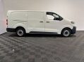 Vauxhall Vivaro F3100 Dynamic 2.0 S/S 6