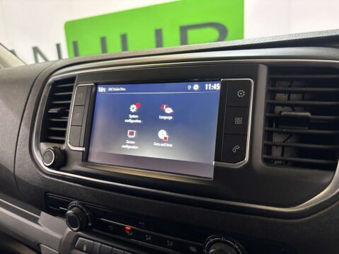 Vauxhall Vivaro F3100 Dynamic 2.0 S/S 19
