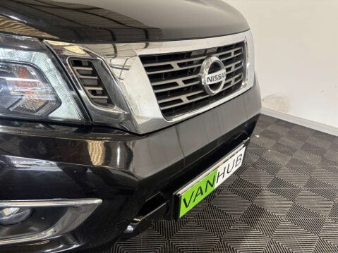 Nissan Navara 2.3 dCi Acenta Pickup Double Cab 4dr Diesel Manual 4WD Euro 6 (s/s) (163 ps 41