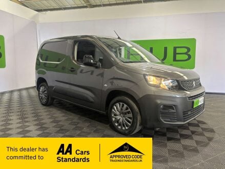 Peugeot Partner 1.5 Partner Professional Premium Blue HDi