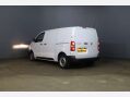 Vauxhall Vivaro F2900 Prime 1.5 5dr 8