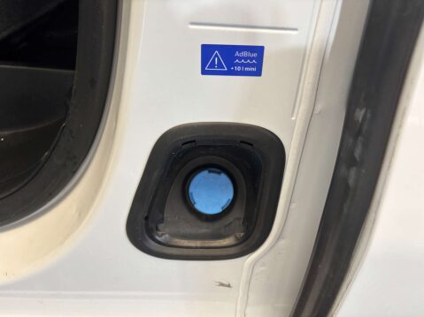 Vauxhall Vivaro F2900 Prime 1.5 5dr 29