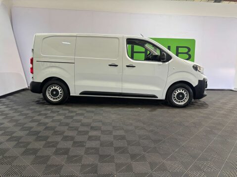 Vauxhall Vivaro F2900 Prime 1.5 5dr 44