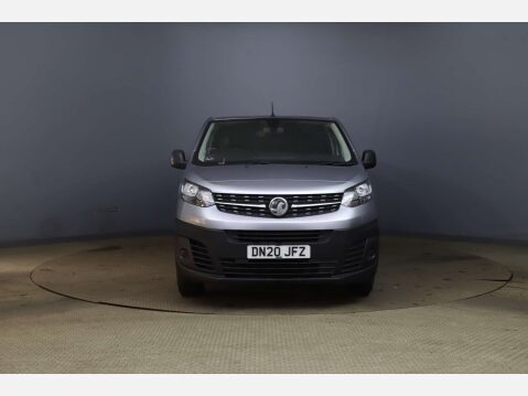 Vauxhall Vivaro 2.0 Vivaro 3100 Dynamic S/S 2