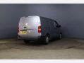 Vauxhall Vivaro 2.0 Vivaro 3100 Dynamic S/S 8