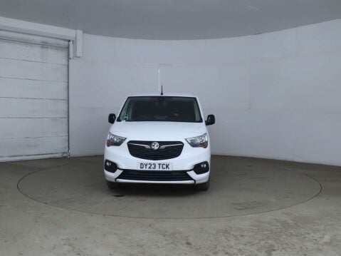 Vauxhall Combo 1.5 Combo 2300 Professional Turbo D S/S 2