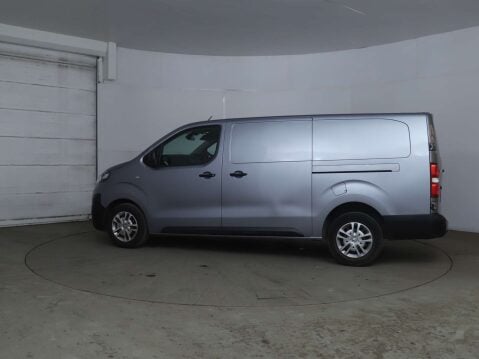 Vauxhall Vivaro 2.0 Vivaro 3100 Dynamic S/S 5