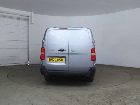 Vauxhall Vivaro 2.0 Vivaro 3100 Dynamic S/S 7