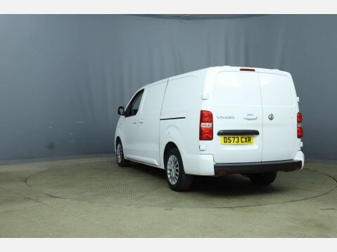Vauxhall Vivaro 2.0 Vivaro F3100 Pro 7