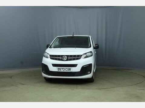 Vauxhall Vivaro 2.0 Vivaro F3100 Pro 2