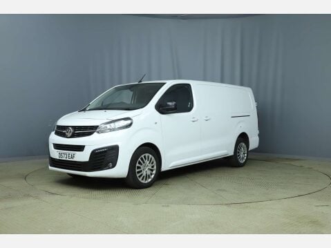 Vauxhall Vivaro 2.0 Vivaro F3100 Pro 4
