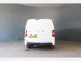 Vauxhall Vivaro 1.5 Vivaro 2900 Sportive S/S 5