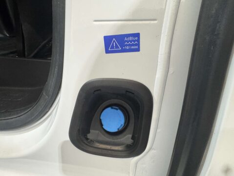 Peugeot Expert 1.5 Expert Professional Premium+ L1 Blue HDi 38