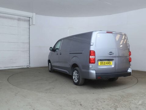 Vauxhall Vivaro 1.5 Vivaro 2900 Sportive S/S 5