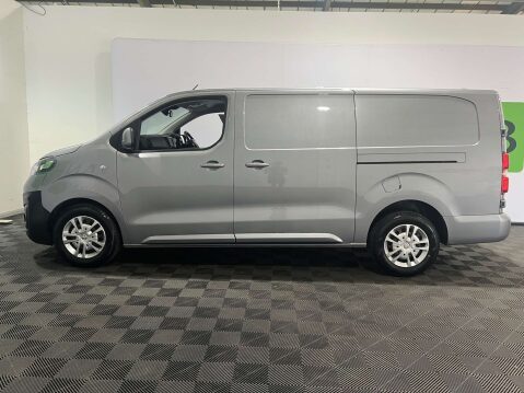 Vauxhall Vivaro 1.5 Vivaro 2900 Sportive S/S 30