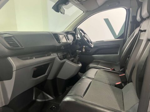 Vauxhall Vivaro 1.5 Vivaro 2900 Sportive S/S 28