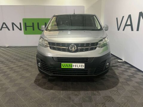 Vauxhall Vivaro 1.5 Vivaro 2900 Sportive S/S 36