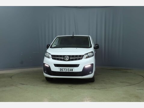 Vauxhall Vivaro 2.0 Vivaro F3100 Pro 2