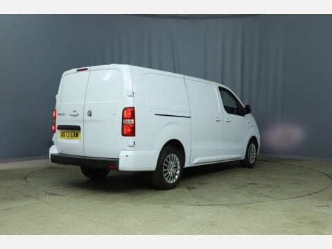 Vauxhall Vivaro 2.0 Vivaro F3100 Pro 8