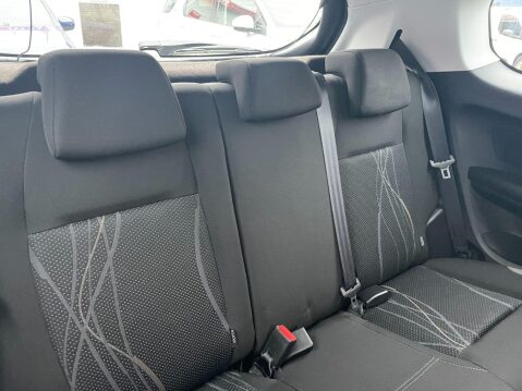 Peugeot 208 1.4 HDi Active Euro 5 3dr 17