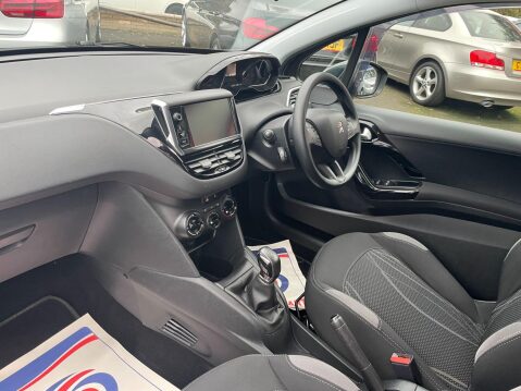 Peugeot 208 1.4 HDi Active Euro 5 3dr 30