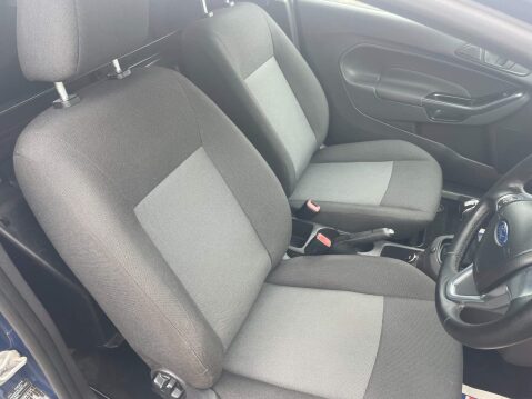 Ford Fiesta 1.6 TDCi ECOnetic II Panel Van 3dr 17