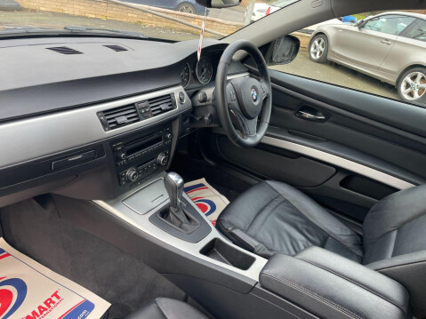 BMW 3 Series 2.0 320d SE Steptronic Euro 5 2dr 33
