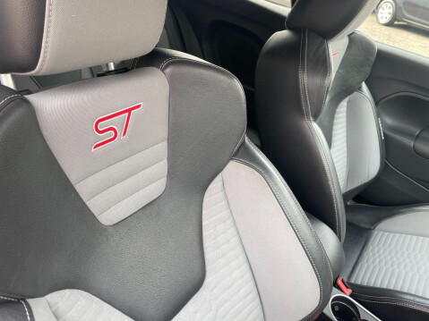 Ford Fiesta 1.6T EcoBoost ST-3 Euro 6 3dr 17
