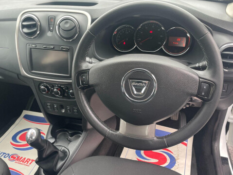 Dacia Sandero Stepway 1.5 dCi Laureate Euro 5 5dr 16