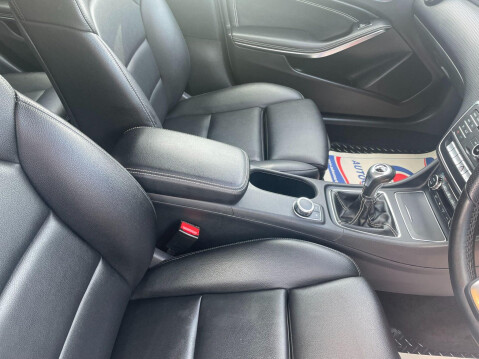 Mercedes-Benz A Class 1.6 A180 Sport (Executive) Euro 6 (s/s) 5dr 15
