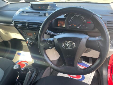 Toyota Iq 1.0 VVT-i 2 Euro 5 3dr 16