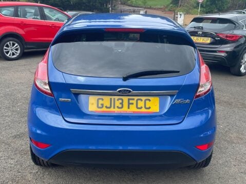 Ford Fiesta 1.0T EcoBoost Titanium Euro 5 (s/s) 5dr 10