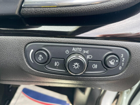 Vauxhall Mokka X 1.6i Active Euro 6 (s/s) 5dr 21