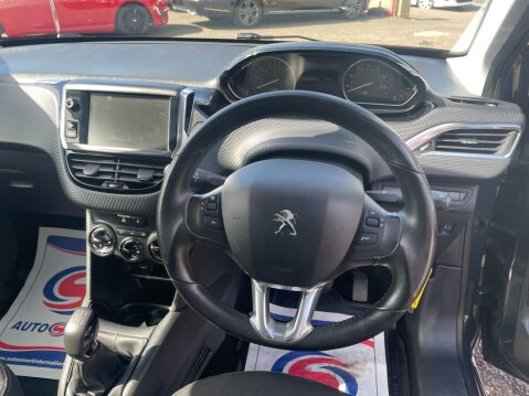 Peugeot 208 1.2 PureTech Active Design Lime Euro 6 3dr 17