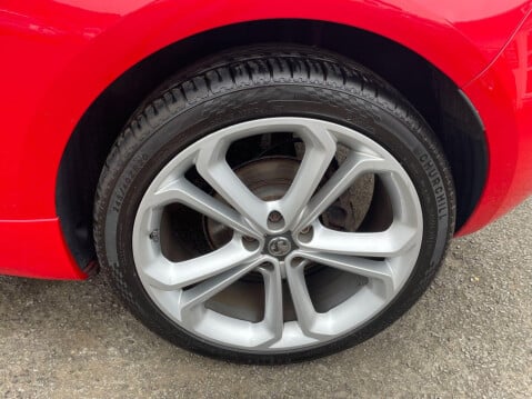 Vauxhall Astra GTC 1.4i Turbo Limited Edition Euro 6 (s/s) 3dr 38