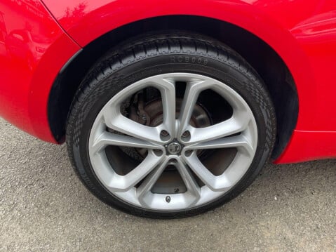 Vauxhall Astra GTC 1.4i Turbo Limited Edition Euro 6 (s/s) 3dr 39
