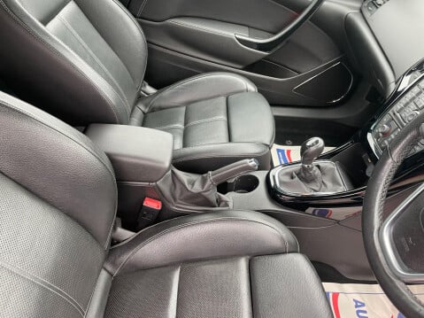 Vauxhall Astra GTC 1.4i Turbo Limited Edition Euro 6 (s/s) 3dr 16