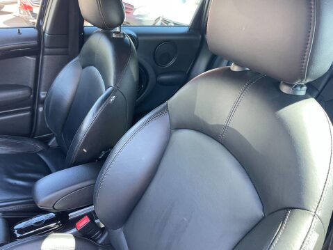 Mini Countryman 2.0 Cooper SD Auto ALL4 Euro 5 5dr 29