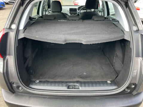 Peugeot 2008 1.2 PureTech Active Euro 6 (s/s) 5dr 28