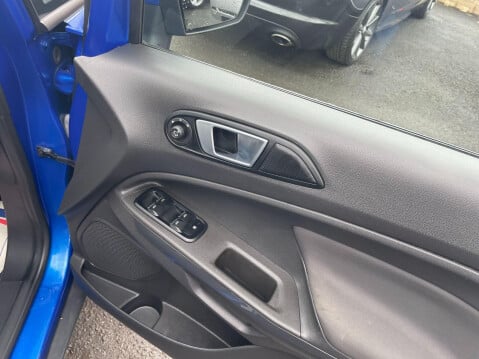 Ford Ecosport 1.0T EcoBoost Zetec 2WD Euro 6 (s/s) 5dr 20