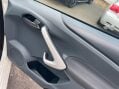 Ford Ka 1.2 Zetec Euro 5 (s/s) 3dr 20